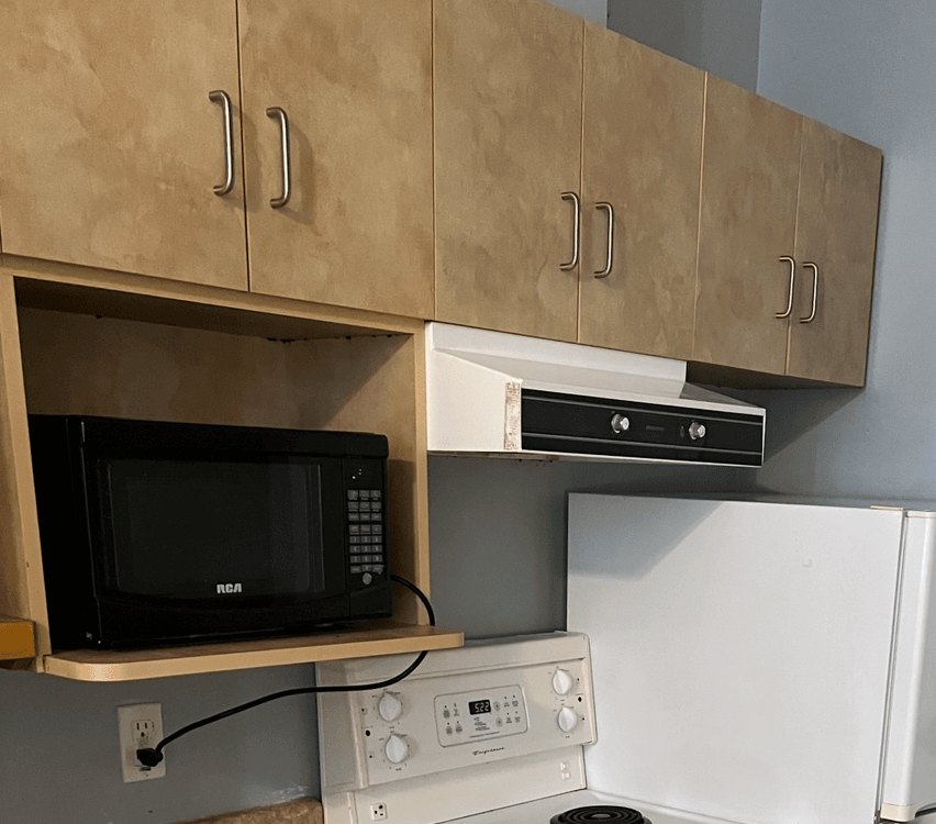 Apartment kitchen after a deep clean